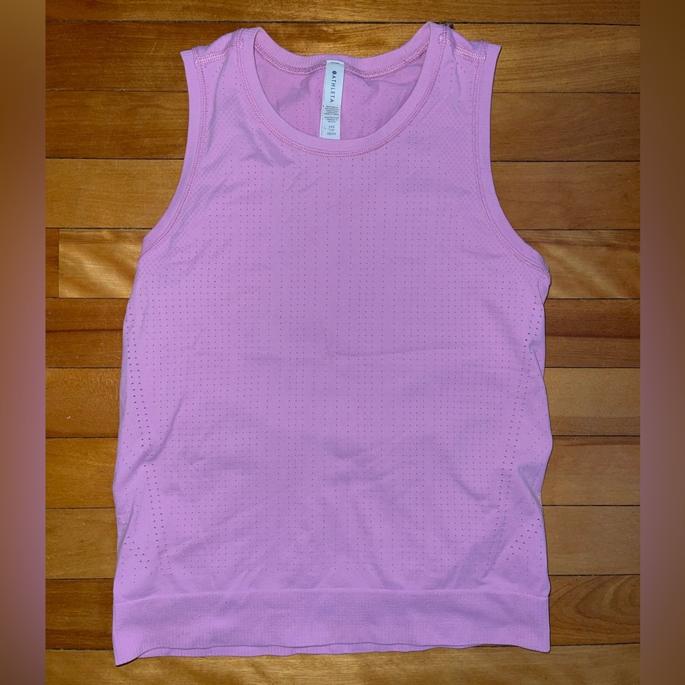 Athleta top